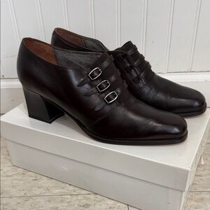 Vintage Nickels Dark Brown Leather Ankle Booties